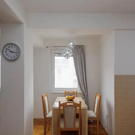 Central Apartment Apartment *